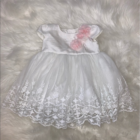 MINICLASIX Christening Gown - Picture 2 of 7